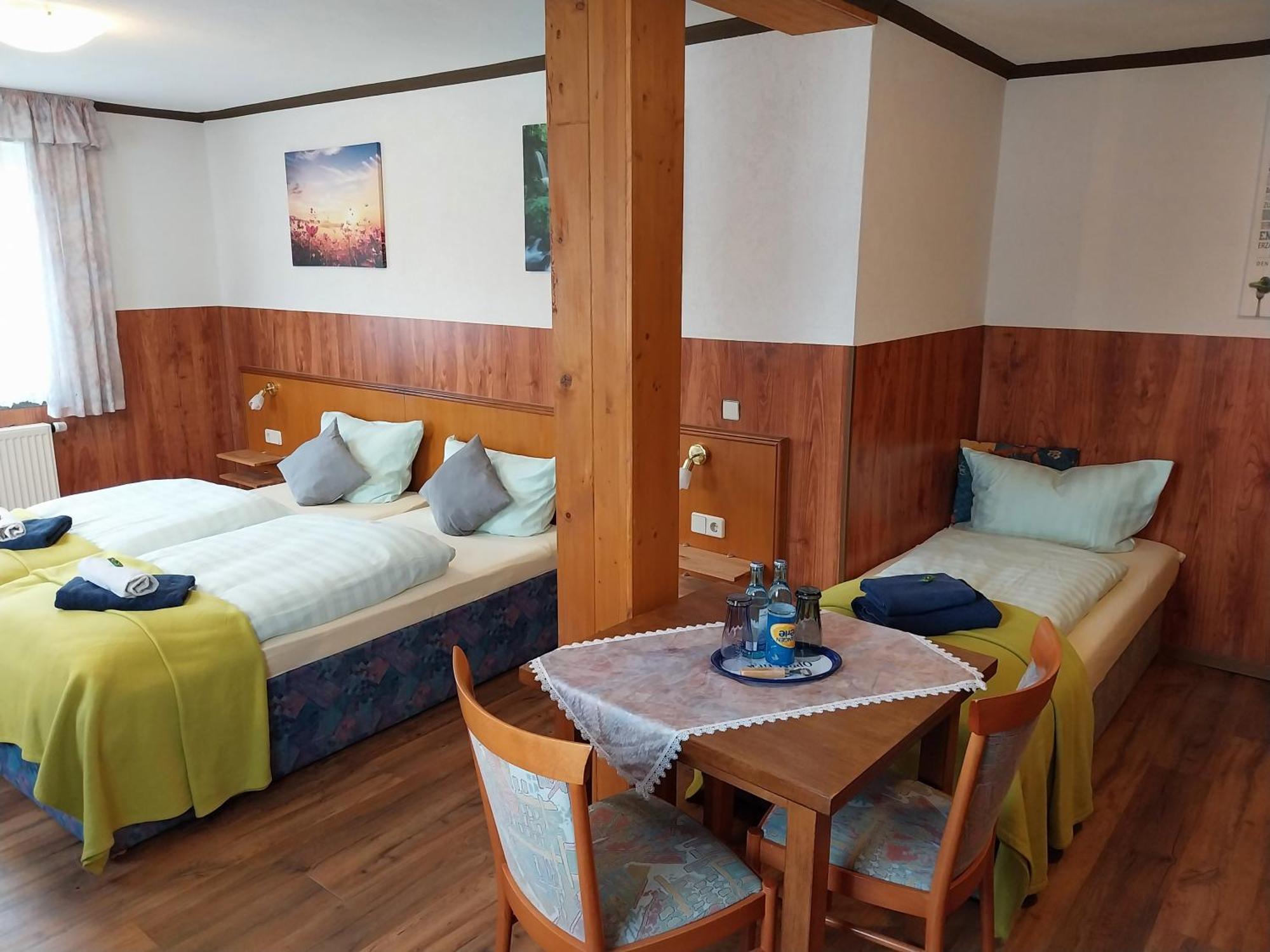 Landhotel Waldschloesschen Mit Gaststube Sohland an der Spree Экстерьер фото