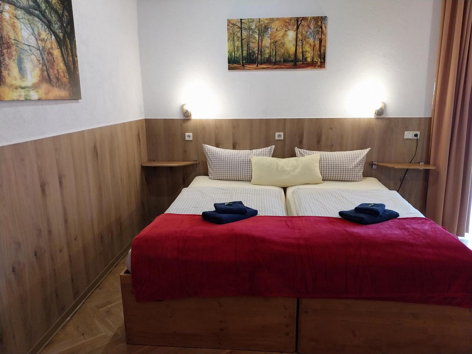Landhotel Waldschloesschen Mit Gaststube Sohland an der Spree Экстерьер фото