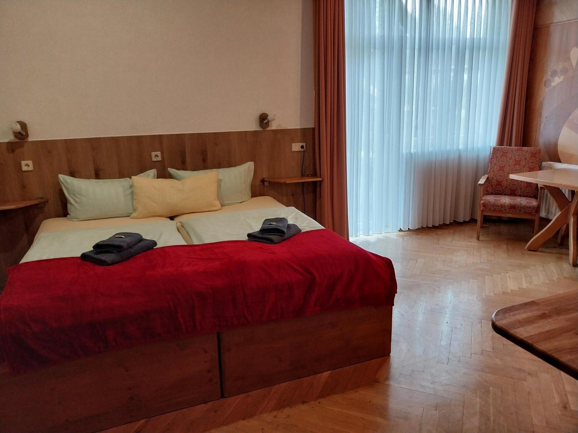 Landhotel Waldschloesschen Mit Gaststube Sohland an der Spree Экстерьер фото