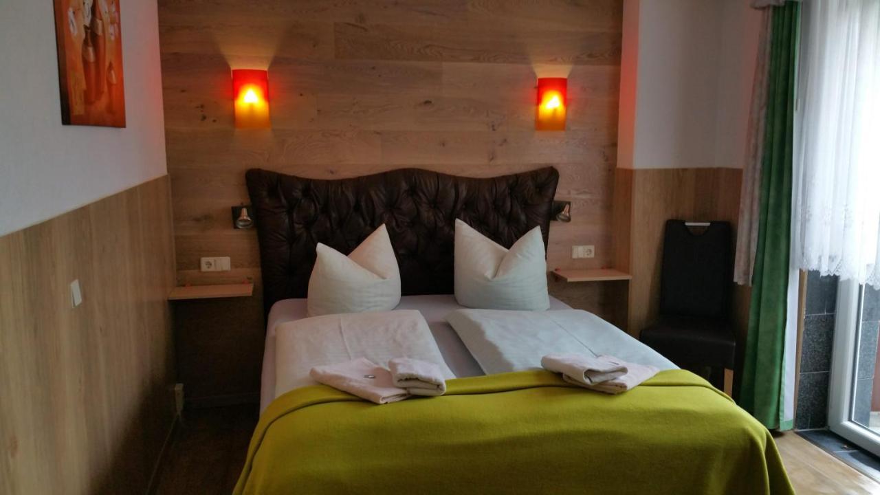 Landhotel Waldschloesschen Mit Gaststube Sohland an der Spree Экстерьер фото